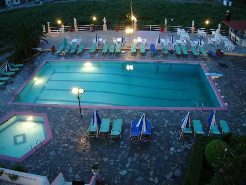 Great Alexander Hotel 里托楚伦 外观 照片